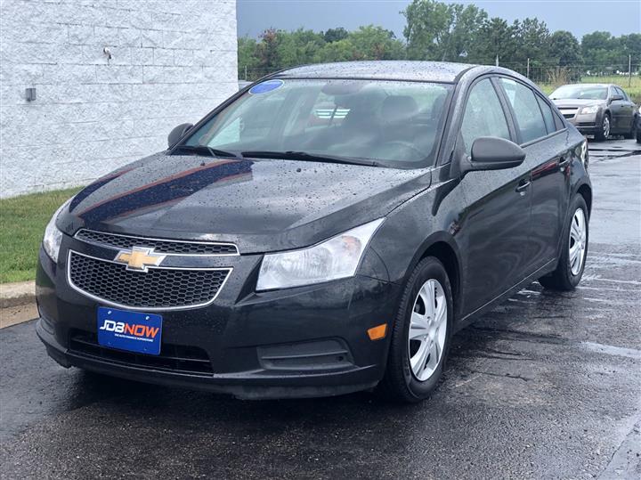 Used 2014 Chevrolet Cruze for sale in Parma, OH | Byrider