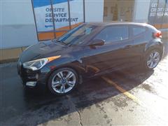 2013 Hyundai Veloster w/Black Int