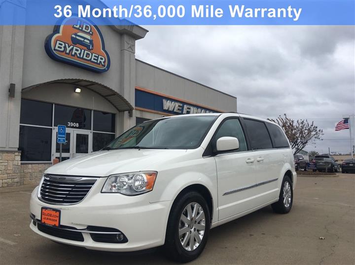 2013 Chrysler Town & Country Touring | Tyler, TX | Byrider