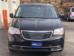 2015 Chrysler Town and Country Touring