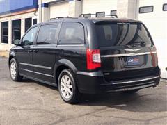 2015 Chrysler Town and Country Touring