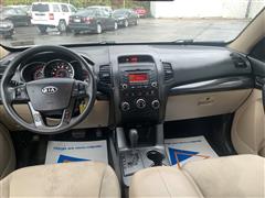 2011 Kia Sorento LX