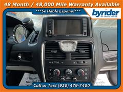 2015 Chrysler Town and Country LX