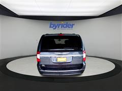 2013 Chrysler Town and Country Touring