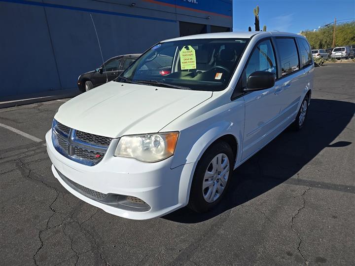 2014 Dodge Grand Caravan SE photo 1