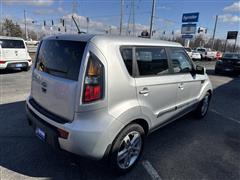 2011 Kia Soul +