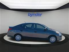 2015 Nissan Versa S Plus