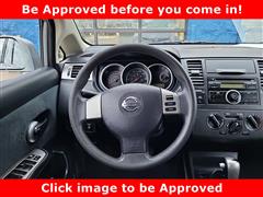 2010 Nissan Versa 1.8 S