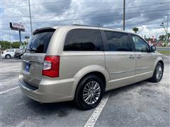 2014 Chrysler Town and Country Touring-L