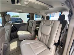 2014 Chrysler Town and Country Touring-L