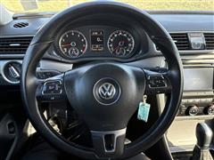 2015 Volkswagen Passat