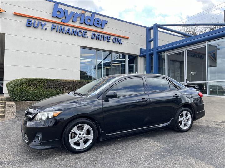 2013 Toyota Corolla 