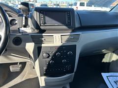 2012 Volkswagen Routan