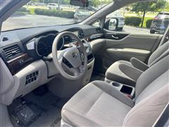 2016 Nissan Quest SV