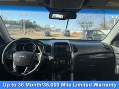 2013 Kia Sorento LX