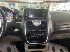 2015 Chrysler Town and Country Touring