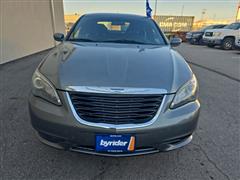 2013 Chrysler 200 Touring