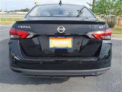 2020 Nissan Versa SR