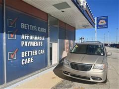 2013 Chrysler Town and Country Touring