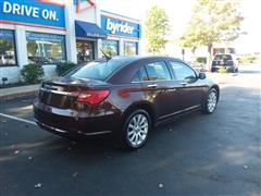 2013 Chrysler 200 Limited