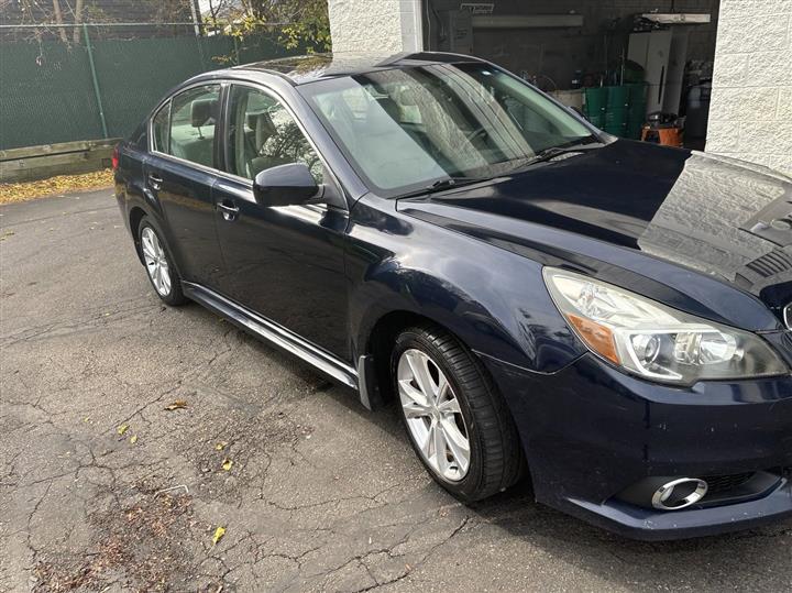 2013 Subaru Legacy 