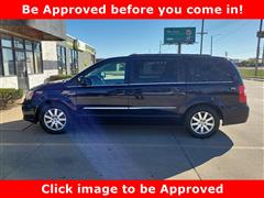 2015 Chrysler Town and Country Touring