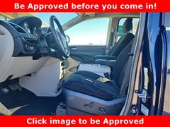 2015 Chrysler Town and Country Touring