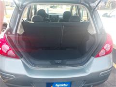 2010 Nissan Versa 1.8 S