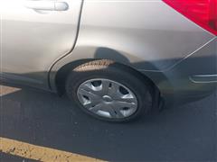 2010 Nissan Versa 1.8 S