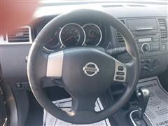 2010 Nissan Versa 1.8 S