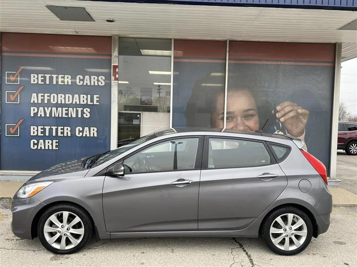 2014 Hyundai Accent SE