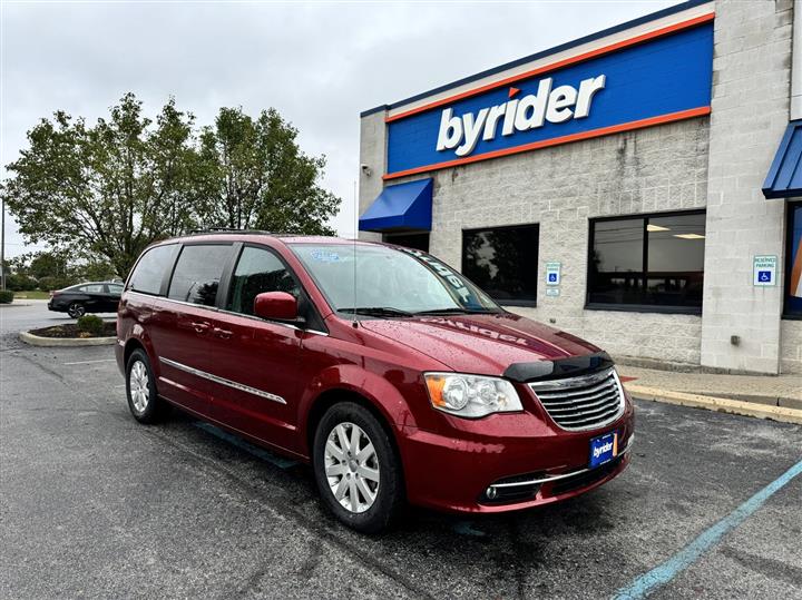 2016 Chrysler Town & Country Touring