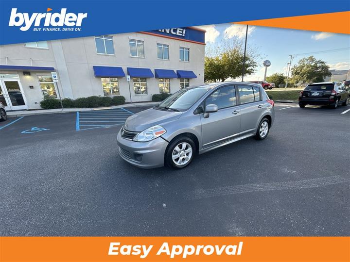 2010 Nissan Versa 1.8 SL