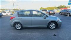 2010 Nissan Versa 1.8 SL