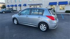 2010 Nissan Versa 1.8 SL