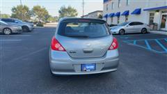 2010 Nissan Versa 1.8 SL