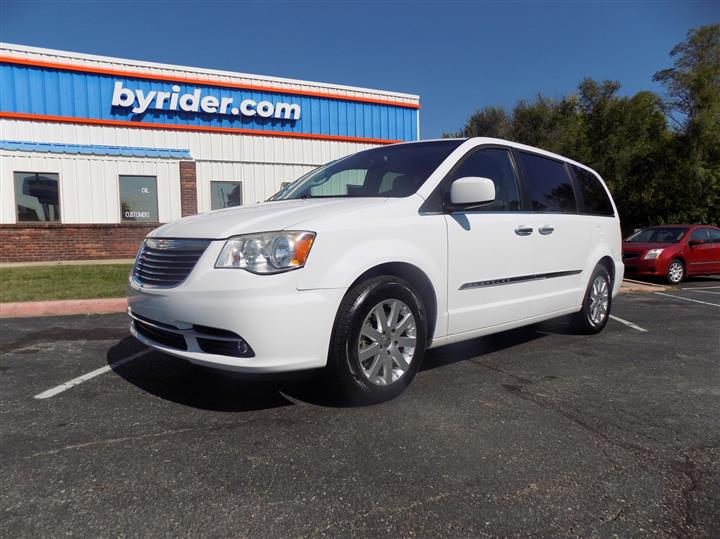 2014 Chrysler Town and Country Touring