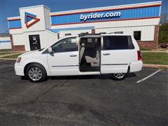 2014 Chrysler Town and Country Touring