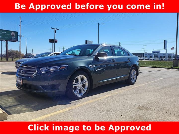 2016 Ford Taurus SE