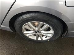 2015 Hyundai Sonata 2.4L SE