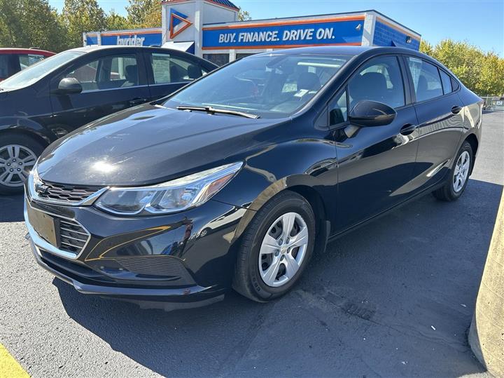 2018 Chevrolet Cruze LS