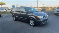 2015 Chrysler Town and Country Touring-L