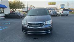 2015 Chrysler Town and Country Touring-L