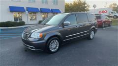 2015 Chrysler Town and Country Touring-L