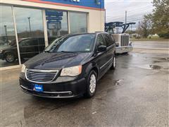 2016 Chrysler Town & Country