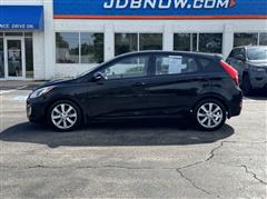 2013 Hyundai Accent SE