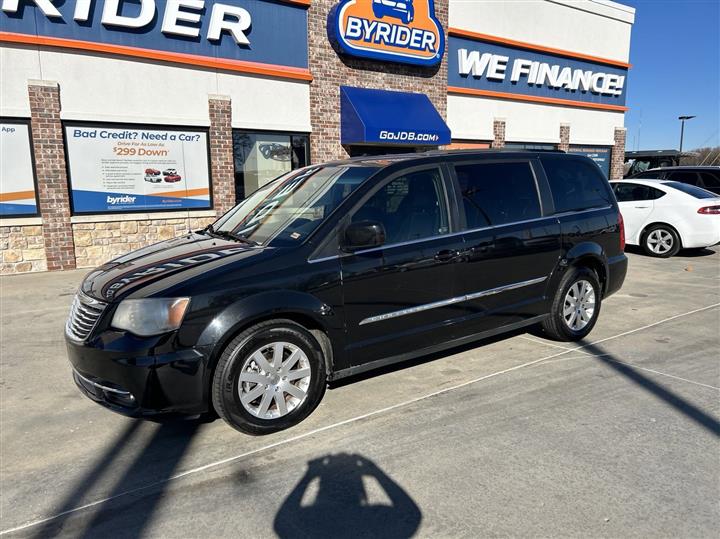 2014 Chrysler Town and Country Touring