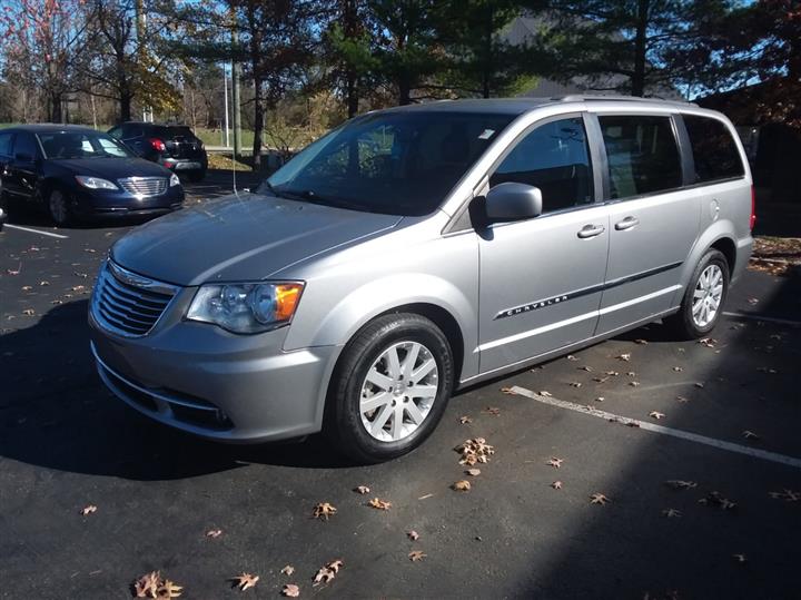 2015 Chrysler Town and Country Touring