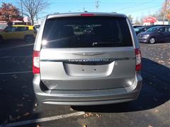 2015 Chrysler Town and Country Touring