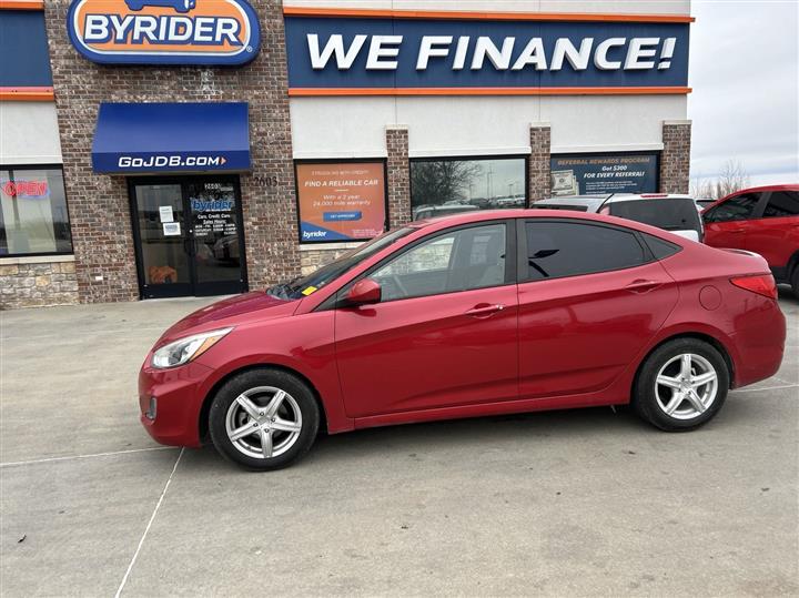 2017 Hyundai Accent SE